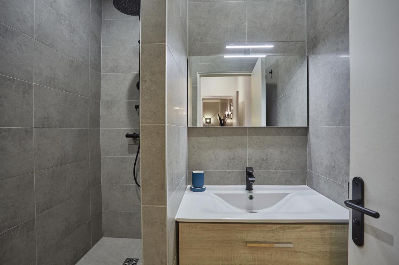 Apartment Center Of Paris By Studio Prestige Ngoại thất bức ảnh